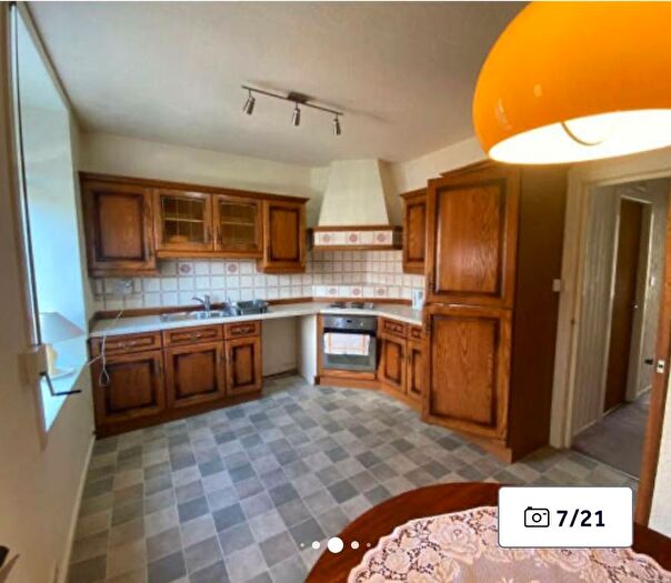 2 Bedroom Flat To Rent In Market Street, Shaw, Oldham, OL2