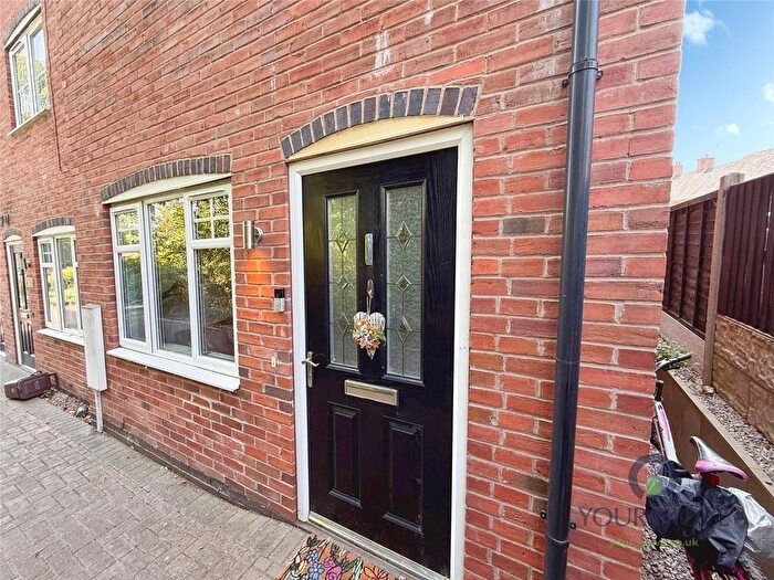 1 Bedroom Flat To Rent In Branstone Row, , Newhall Road, Swadlincote, DE11