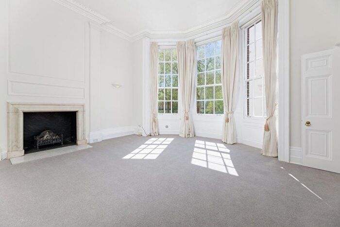 1 Bedroom Flat To Rent In Bryanston Square, Marylebone, London, W1H