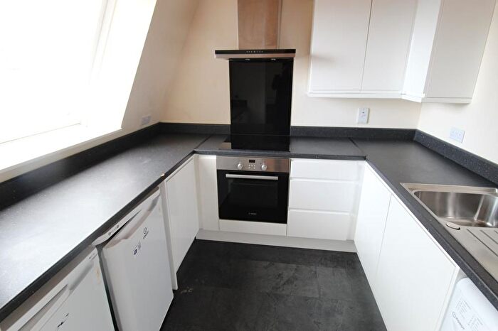 1 Bedroom Flat To Rent In Gallowgate, Flat D, AB25