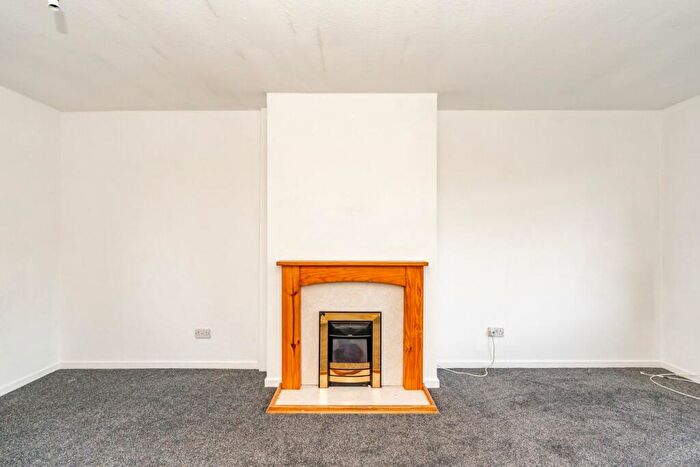 3 Bedroom Terraced House For Sale In Deanpark Avenue, Balerno, EH14