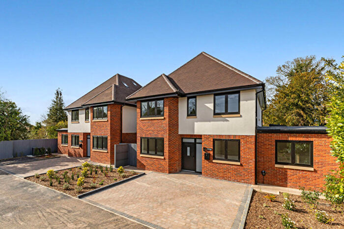 4 Bedroom Detached House For Sale In Lovell House, The Lawns, Banstead, SM7