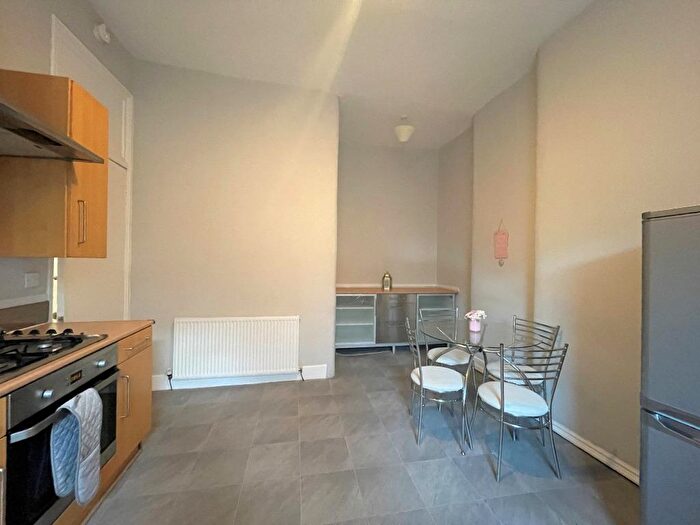 1 Bedroom Flat To Rent In Roslea Drive, Glasgow, G31