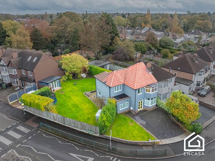 4 Bedroom Semi Detached House For Sale In Richmond Road, Solihull, B92