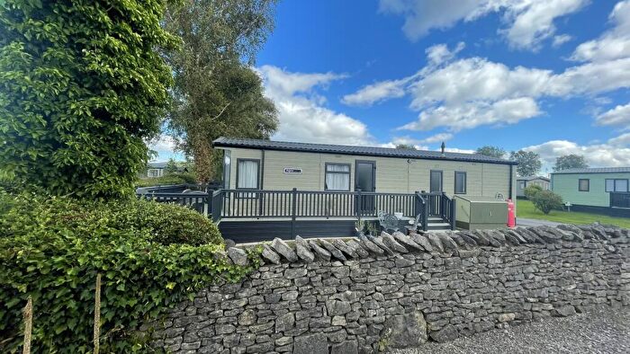 2 Bedroom Lodge For Sale In Whitbarrow Lakesway Lodge Park, Levens, LA8