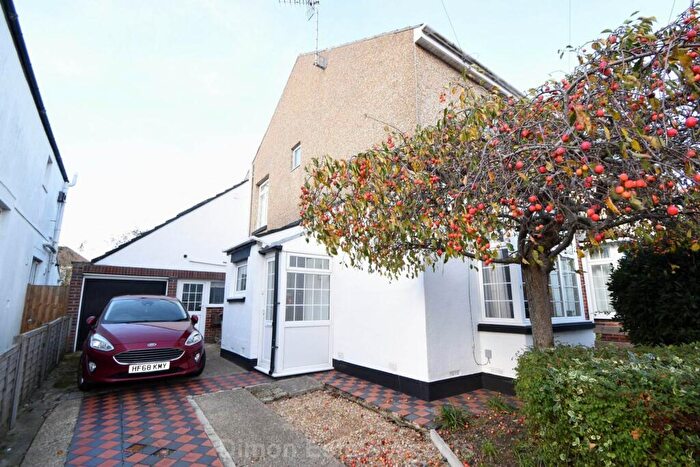 4 Bedroom Semi-Detached House For Sale In Grove Road, Elson, PO12