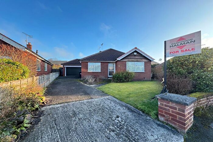 3 Bedroom Detached Bungalow For Sale In Glenfield Drive, Poynton, SK12