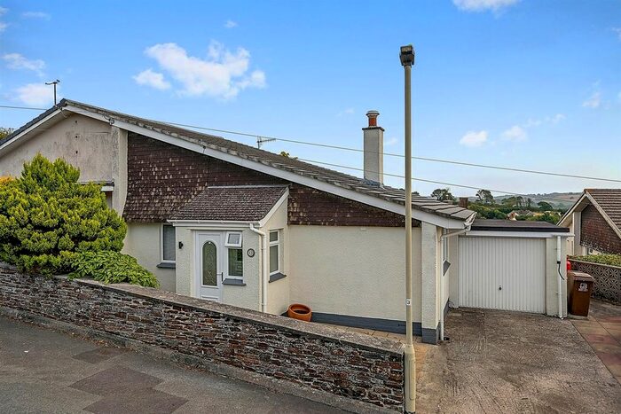 2 Bedroom Bungalow For Sale In Arundell Place, Loddiswell, Kingsbridge, TQ7