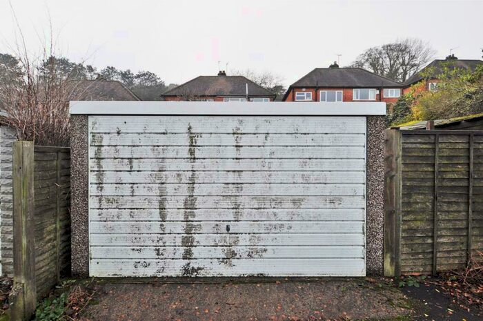 Garage / Parking To Rent In Leach Green Lane, Rednal, Birmingham, West Midlands, B45