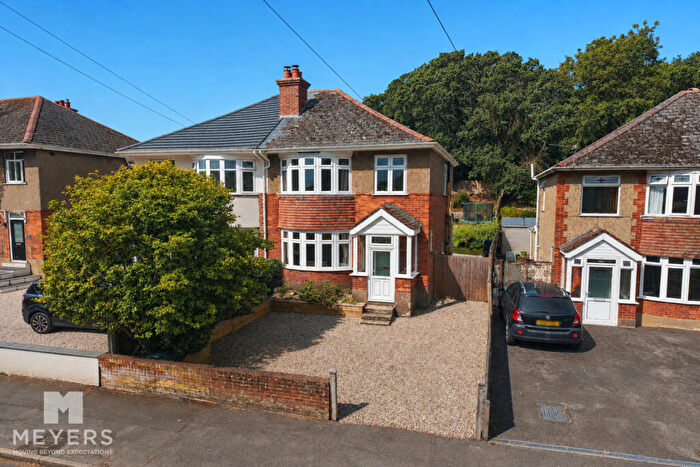 3 Bedroom Semi Detached House For Sale In Iford Lane, Bournemouth, BH6
