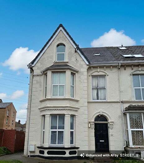 1 Bedroom Flat To Rent In St. Asaph Street, Rhyl, LL18