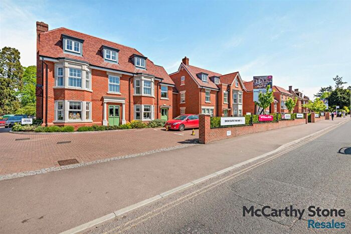 1 Bedroom Flat For Sale In Eastry Place, New Dover Road, Canterbury, CT1