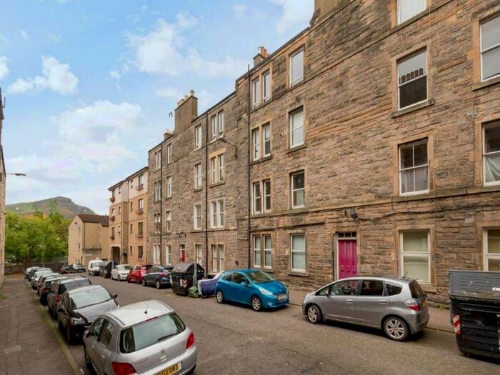 1 Bedroom Detached House To Rent In Lyne Street, Edinburgh, EH7