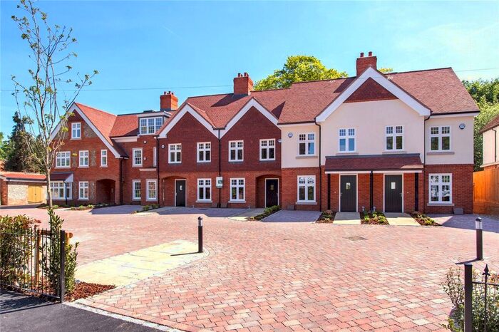 4 Bedroom Terraced House To Rent In High Street, Wargrave, Reading, RG10
