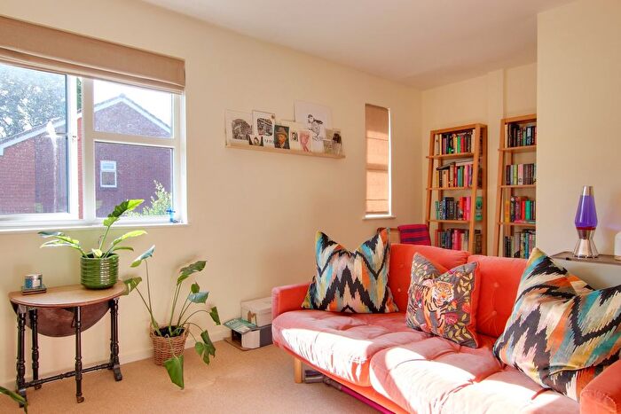 1 Bedroom Flat For Sale In Spartina Drive, Lymington, SO41