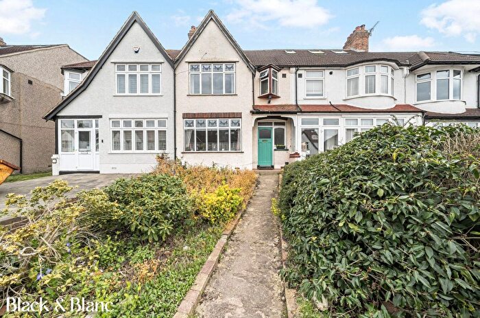 4 Bedroom Terraced House For Sale In Cherry Tree Walk, Beckenham, BR3