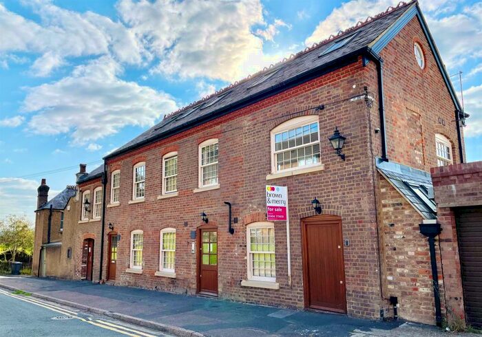 1 Bedroom Maisonette To Rent In Victoria Road, Chesham, HP5