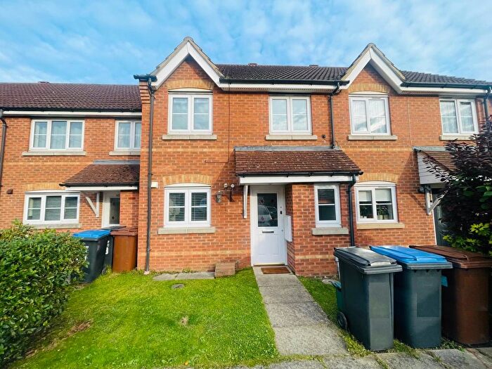 3 Bedroom Terraced House To Rent In Daisy Drive, Hatfield, AL10