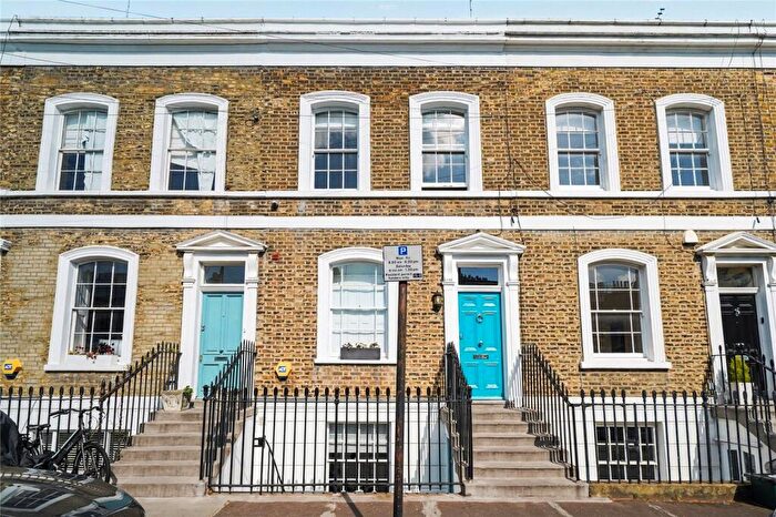 3 Bedroom Terraced House For Sale In Linton Street, Islington, London, N1