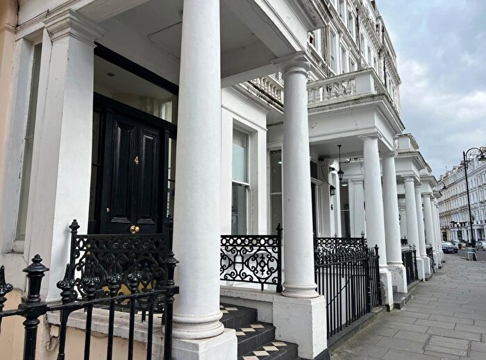 Studio To Rent In London, SW5