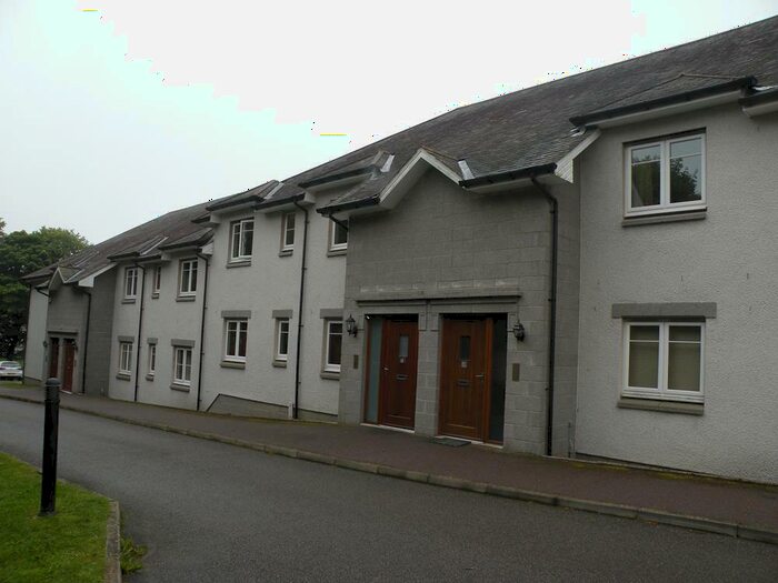 2 Bedroom Flat To Rent In Woodlands Crescent, Cults, AB15