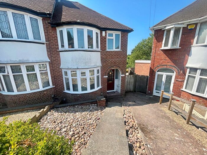 3 Bedroom Semi-Detached House To Rent In Raford Road, Erdington, Birmingham, B23