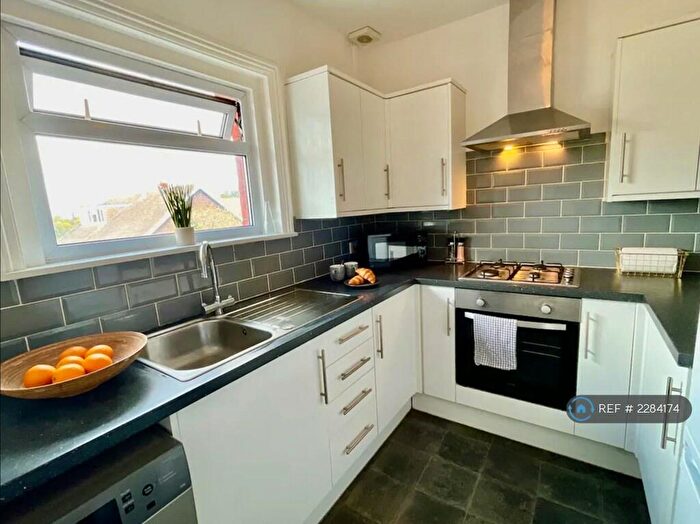 1 Bedroom Maisonette To Rent In Craneswater Avenue, Southsea, PO4