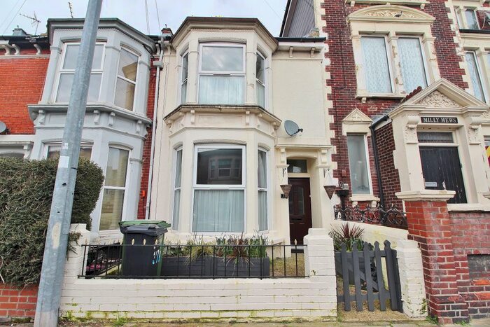 3 Bedroom Terraced House To Rent In Queens Road, Portsmouth, PO2