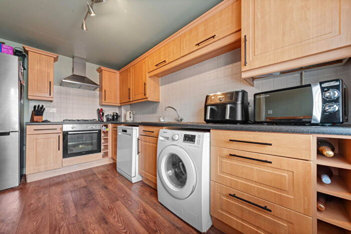 3 Bedroom End Of Terrace House For Sale In Moonstone Square, Sittingbourne, ME10