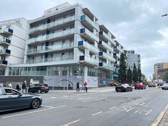 2 Bedroom Flat To Rent In Empire Way, Wembley, HA9