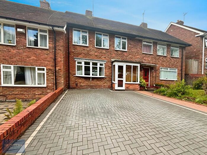 3 Bedroom Terraced House To Rent In Mill Farm Road, Birmingham, B17