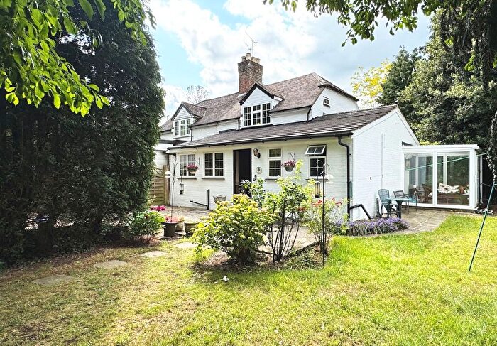 2 Bedroom Cottage For Sale In Mill House Lane, Egham, Surrey, TW20