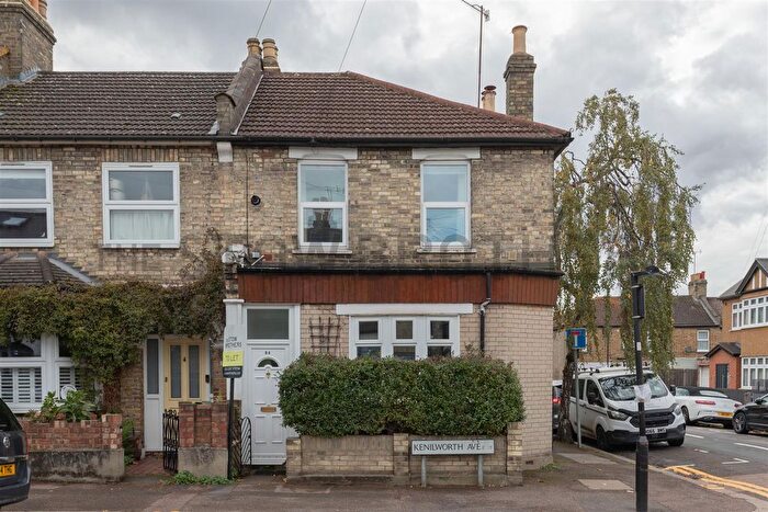 2 Bedroom End Terrace House To Rent In Kenilworth Avenue, London, E17