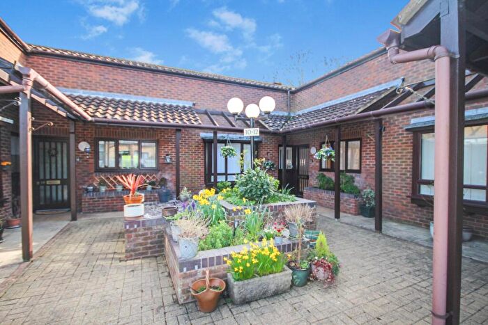 2 Bedroom Terraced Bungalow For Sale In Norton Road, Letchworth Garden City, SG6