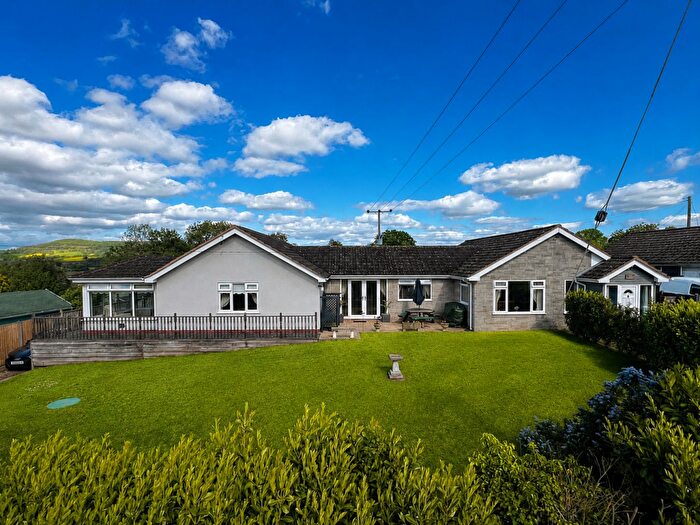 5 Bedroom Detached Bungalow For Sale In Staunton-on-Wye, Hereford, HR4