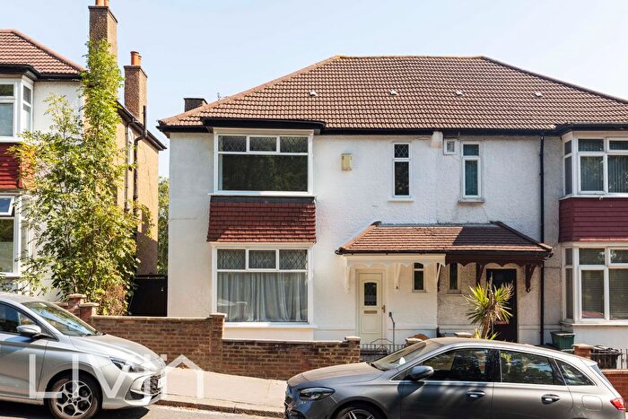 4 Bedroom Terraced House For Sale In Ross Road, South Norwood, SE25