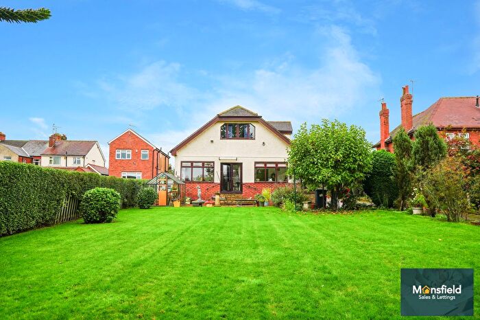 4 Bedroom Detached House For Sale In Alfreton Road, Sutton-In-Ashfield, NG17