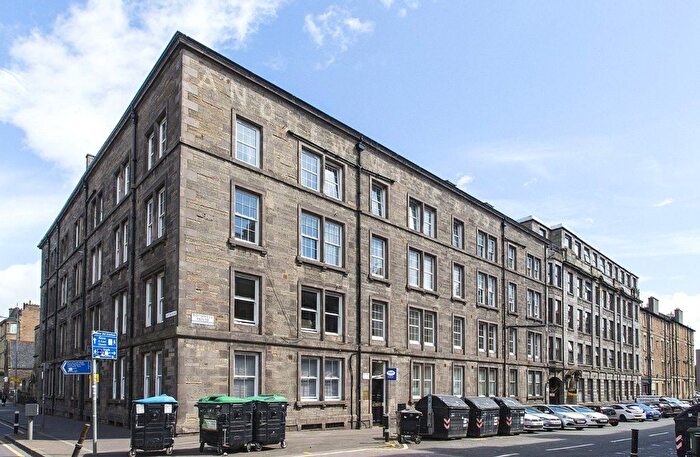 1 Bedroom Flat To Rent In Bothwell Street, Edinburgh, Midlothian, EH7