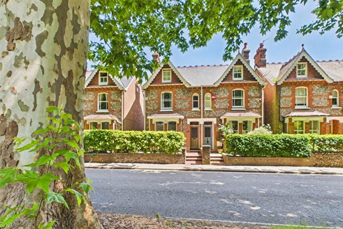 3 Bedroom Semi-Detached House For Sale In New Park Road, Chichester, PO19