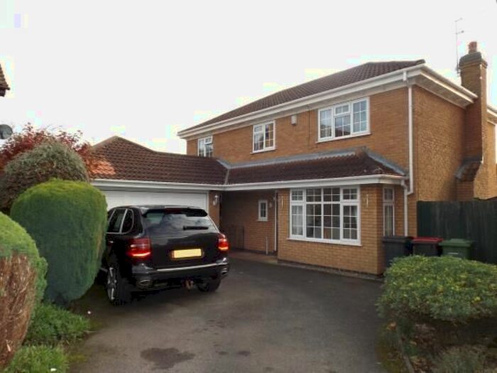 4 Bedroom Detached House For Sale In Mill Race View, Atherstone, Warwickshire CV9