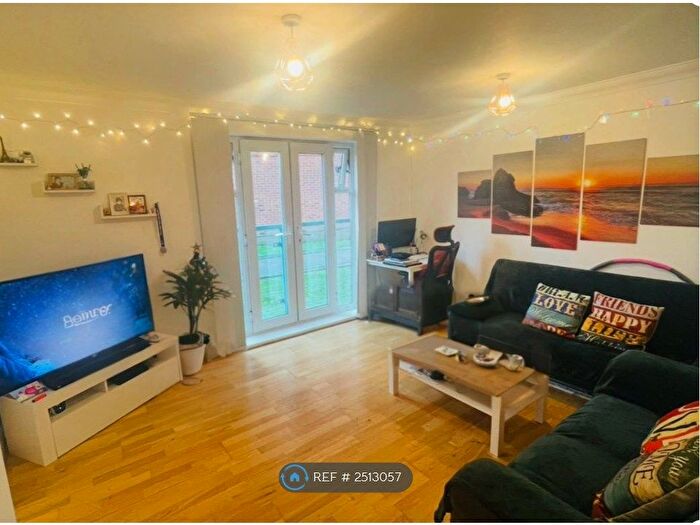 1 Bedroom Flat To Rent In Bowery Court, Dagenham, RM10