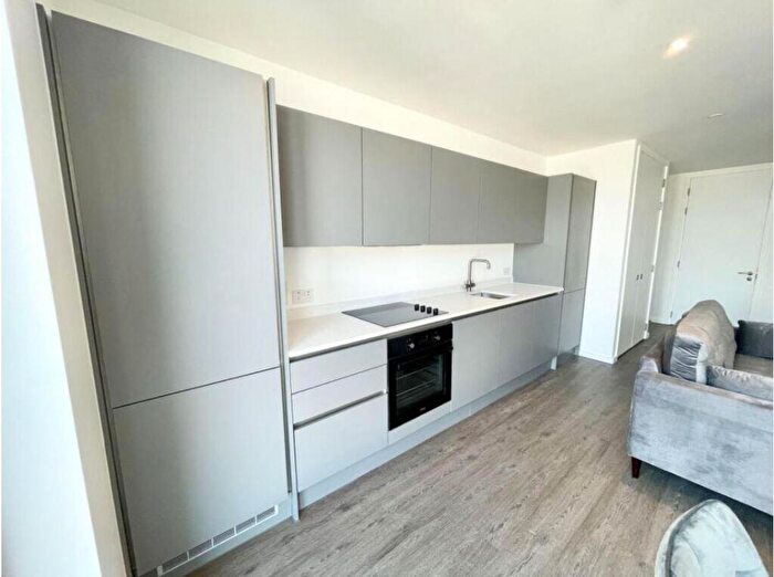 2 Bedroom Apartment To Rent In Element, Uptown Riverside, Manchester, M3