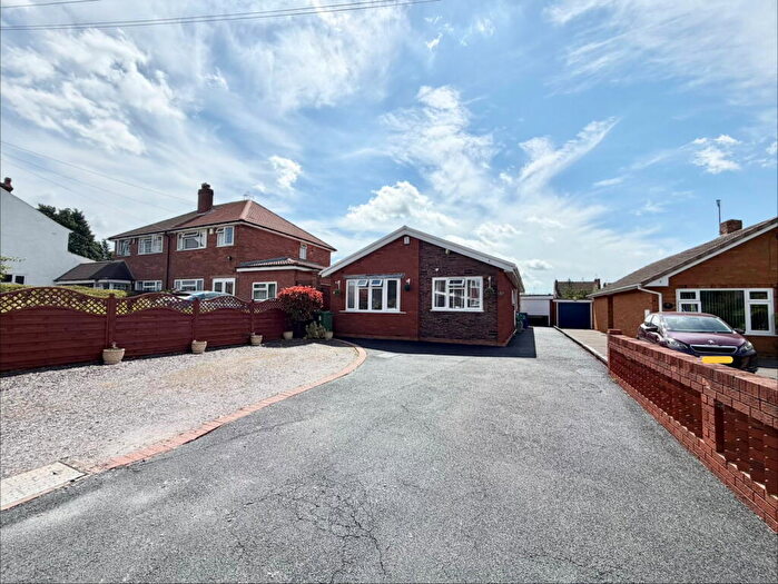 2 Bedroom Detached Bungalow For Sale In Victoria Street, Pensnett, Brierley Hill, DY5