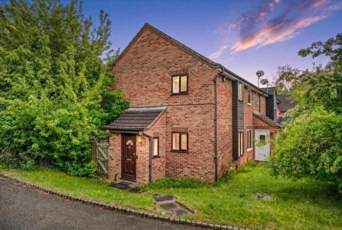 2 Bedroom End Of Terrace House For Sale In Donnington, Bradville, Milton Keynes, MK13