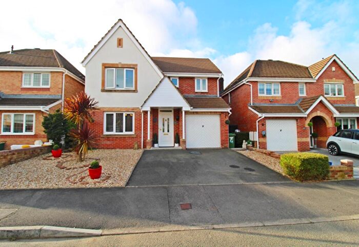 4 Bedroom Detached House For Sale In St. Peters Avenue, Llanharan, Pontyclun, Rhondda Cynon Taff., CF72