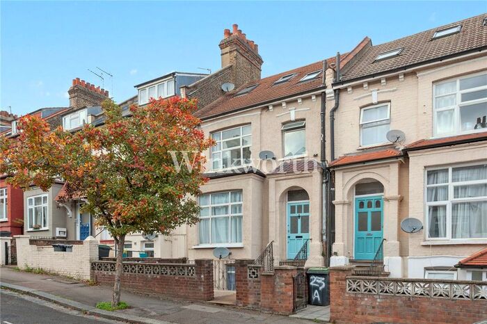 4 Bedroom Flat To Rent In Cavendish Road, London, N4