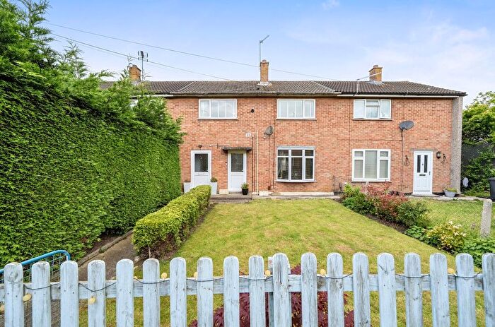 3 Bedroom Terraced House For Sale In Ainsworth Road, Park South, Swindon, SN3