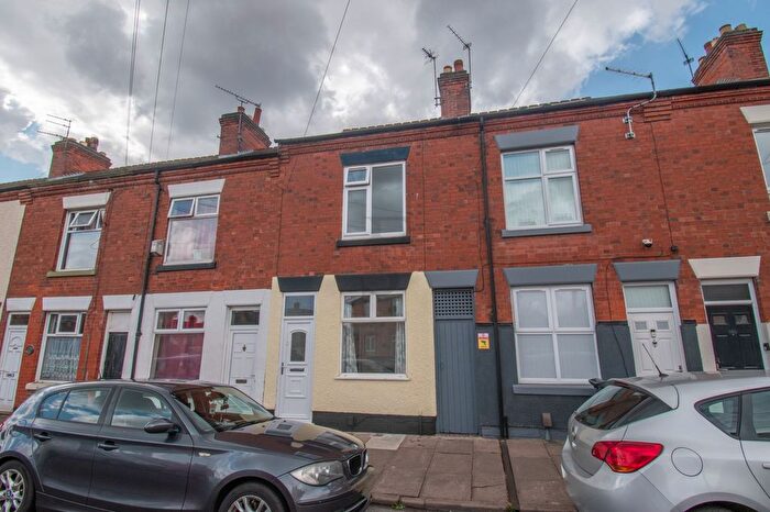 2 Bedroom Terraced House For Sale In Pool Road, Leicester, LE3