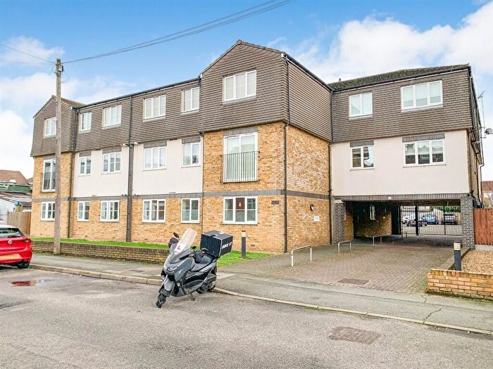 2 Bedroom Flat For Sale In Devonshire Road, Bexleyheath, DA6