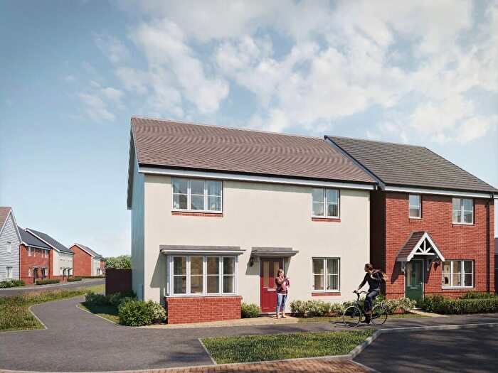 4 Bedroom Detached House For Sale In Rawreth Lane, Rayleigh, Essex, SS6